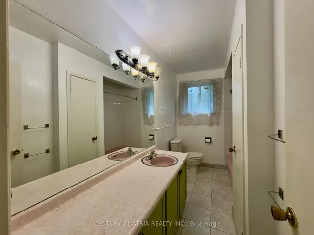 Additional image 32 of 35 Sonmore Dr