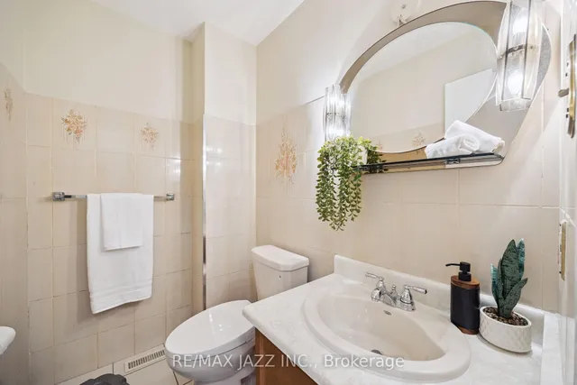 Additional image 20 of 14 Grover Dr