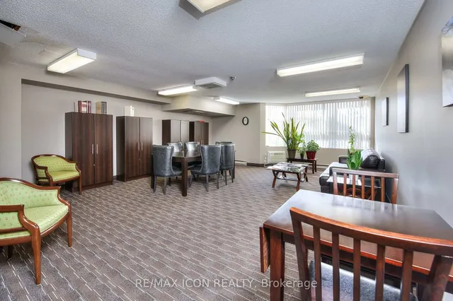 Additional image 33 of 35 Green Valley Dr Unit 103