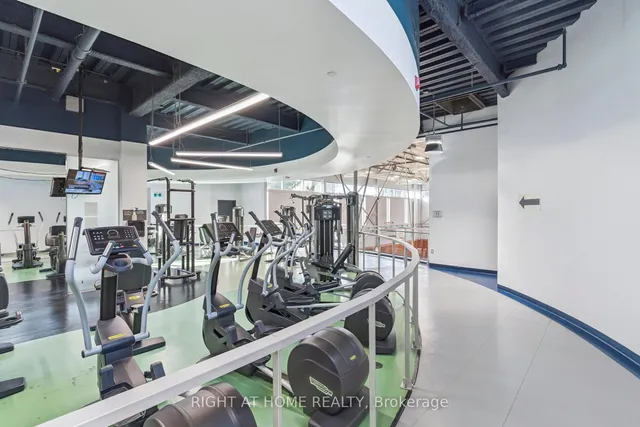 Additional image 31 of 35 Mariner Terr Unit 102