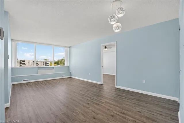 Additional image 15 of 3227 King St Unit 506