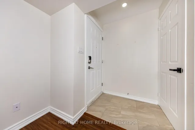 Additional image 3 of 988 SHEPPARD Ave Unit 32