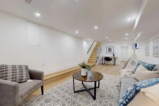 Additional image 28 of 51 Withrow Ave