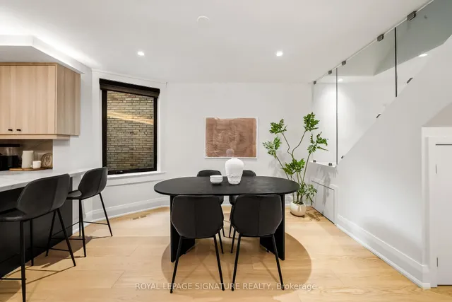 Additional image 43 of 820 Palmerston Ave