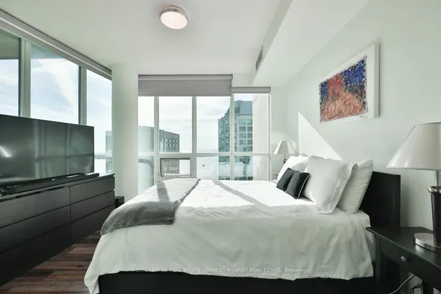 Additional image 25 of 16 Yonge St Unit 3109