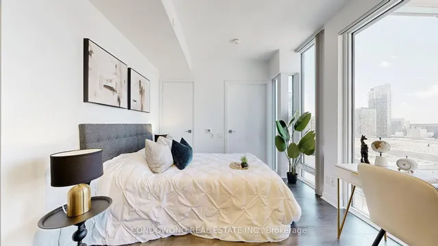 Additional image 5 of 28 Wellesley St Unit 2610