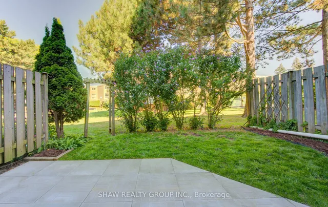 Additional image 40 of 60 Elmsdale Dr