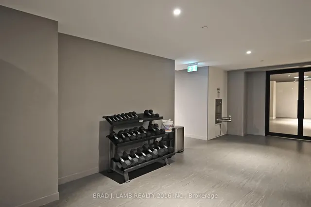 Additional image 33 of 195 McCaul St Unit 1011