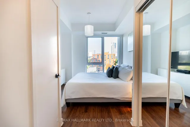 Additional image 17 of 260 Sackville St Unit 813