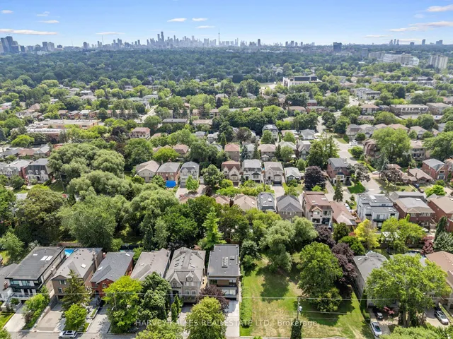 Additional image 49 of 585 Bedford park Ave