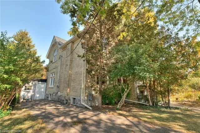 Additional image 39 of 44 Ellen St