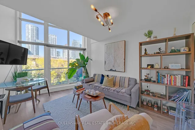 Additional image 5 of 550 Queens Quay Unit 429