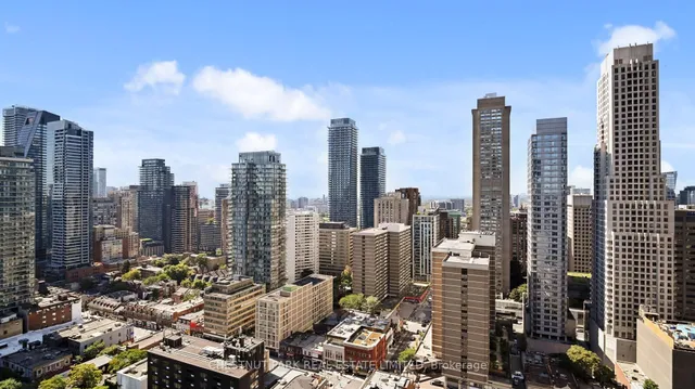 Additional image 39 of 35 Hayden St Unit 2803