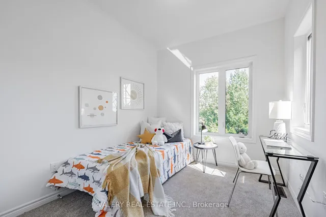 Additional image 23 of 113 Pidgeon St