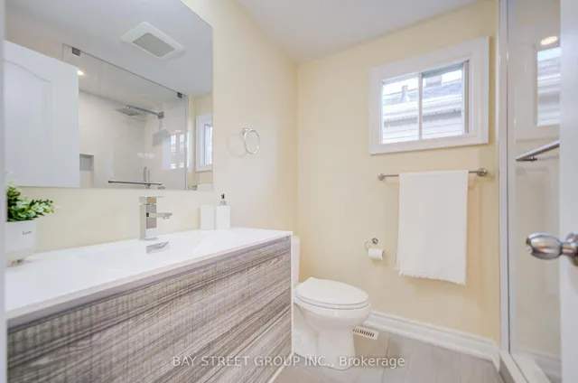 Additional image 37 of 107 Enchanted Hills Cres