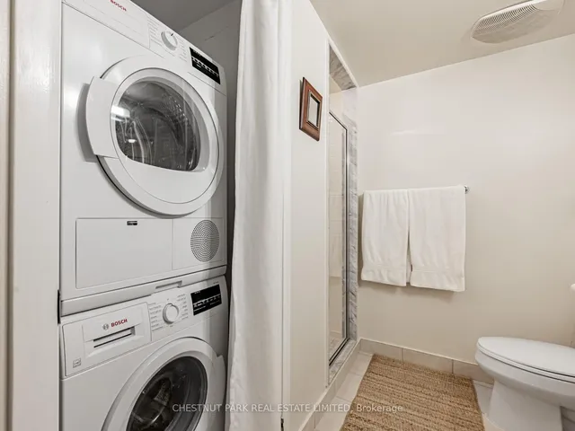 Additional image 31 of 18 Yonge St Unit 2211