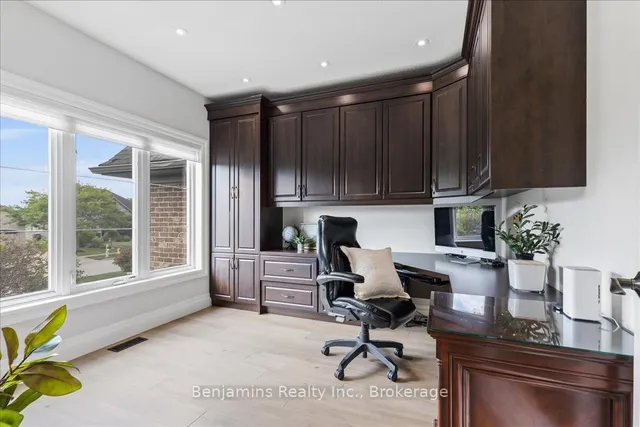 Additional image 8 of 237 River Birch St