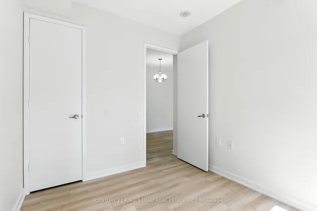 Additional image 31 of 85 Bloor St Unit 810