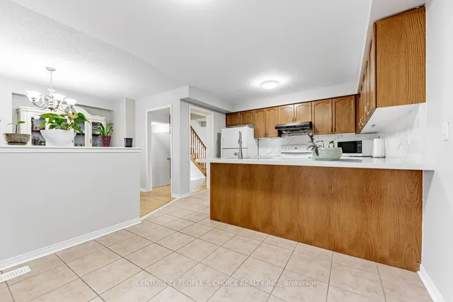 Additional image 12 of 27 West Dean Park Dr Unit 5