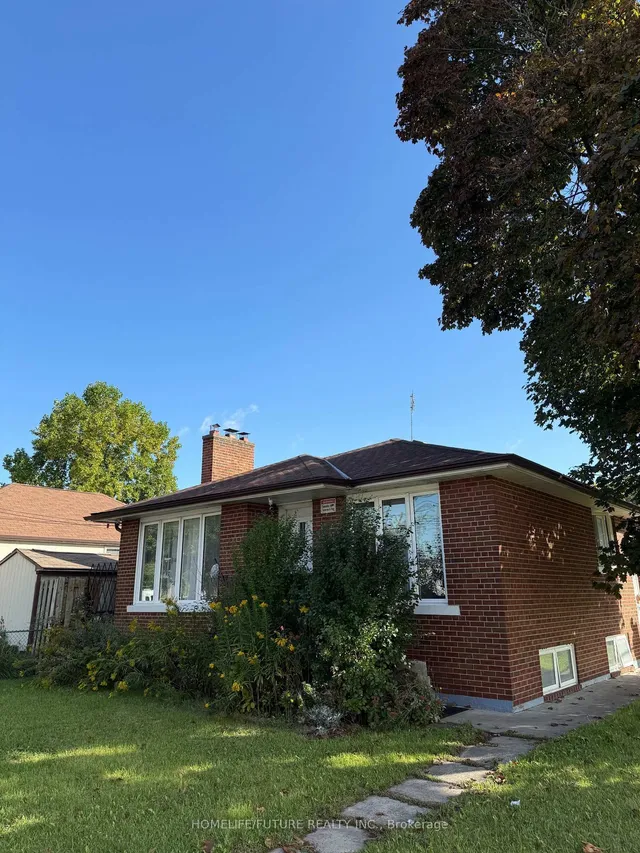 Additional image 4 of 1013 Islington Ave