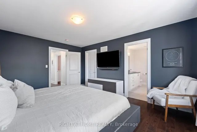 Additional image 18 of 20b Leafield St