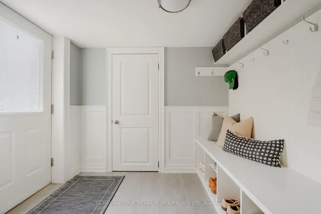 Additional image 32 of 34B Long Cres