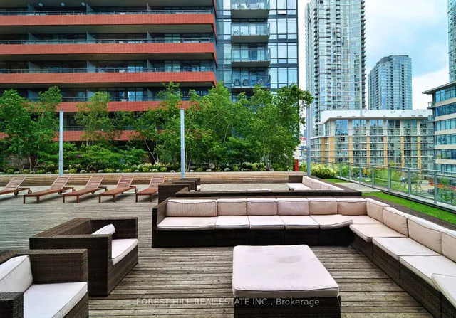 Additional image 23 of 4K Spadina Ave Unit 218