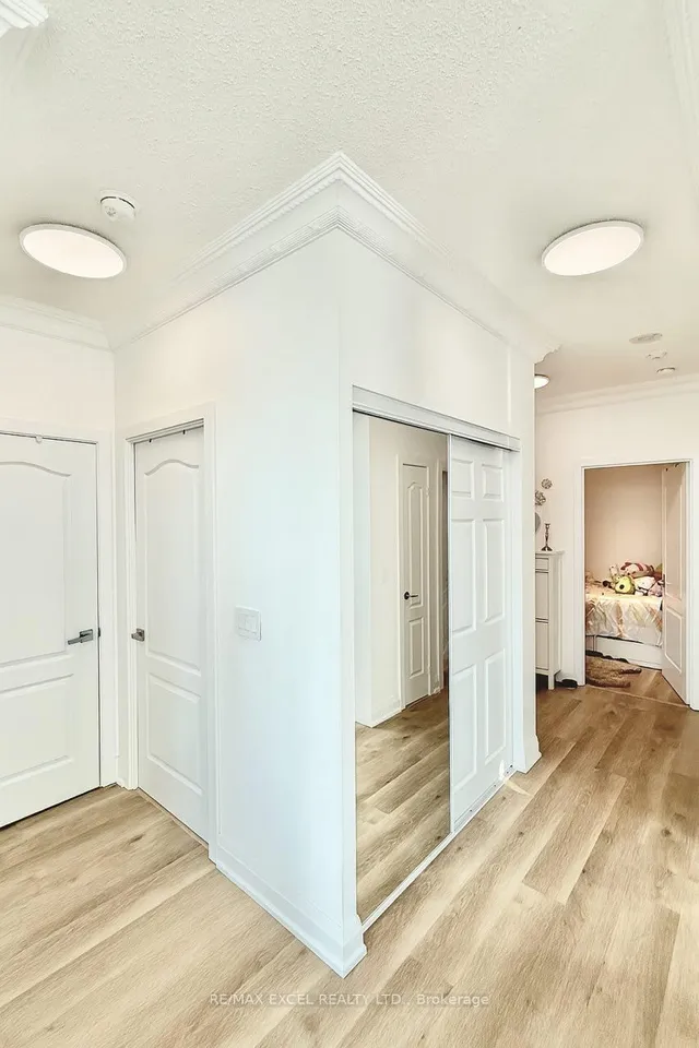 Additional image 13 of 60 Brian Harrison Way Unit ph3703