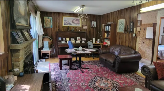 Additional image 6 of 12 Fairglen Ave