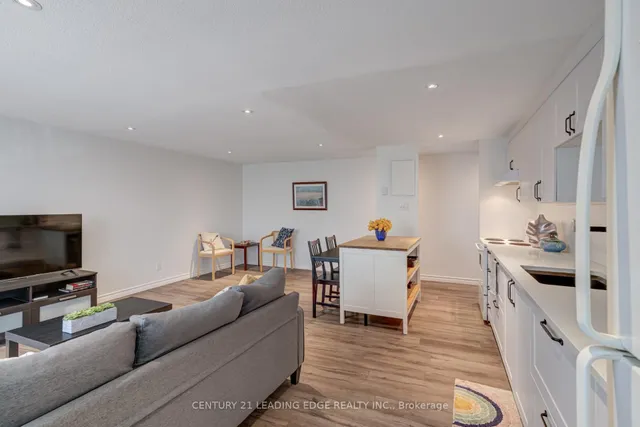 Additional image 6 of 30 Avalon Pl Unit 314
