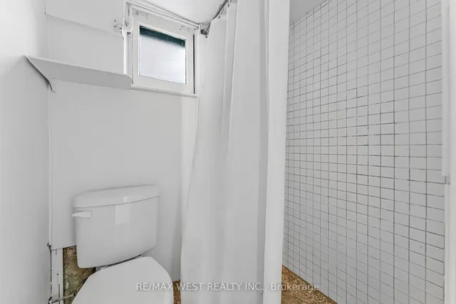 Additional image 31 of 215 Jane St