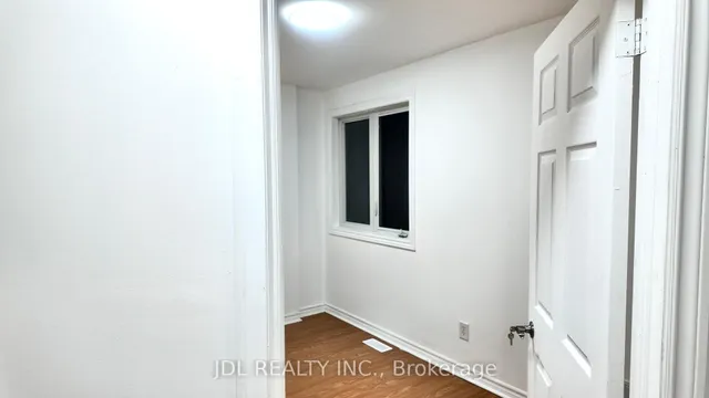 Additional image 30 of 132 Edgecroft Rd