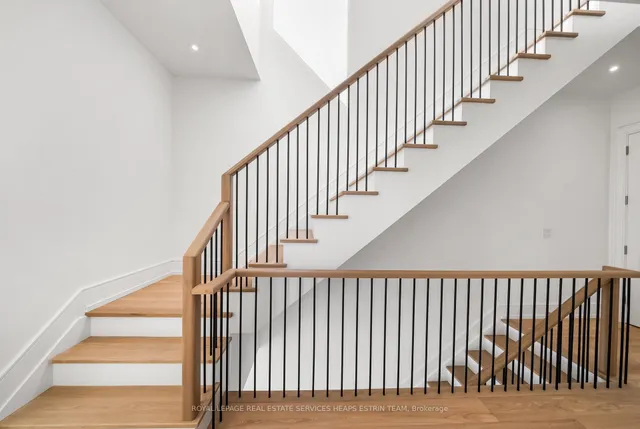 Additional image 35 of 38 Evergreen Gdns