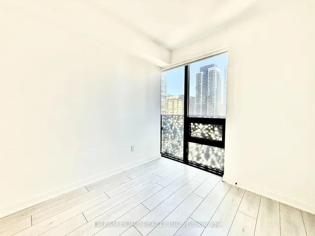 Additional image 36 of 55 Charles St Unit 1413