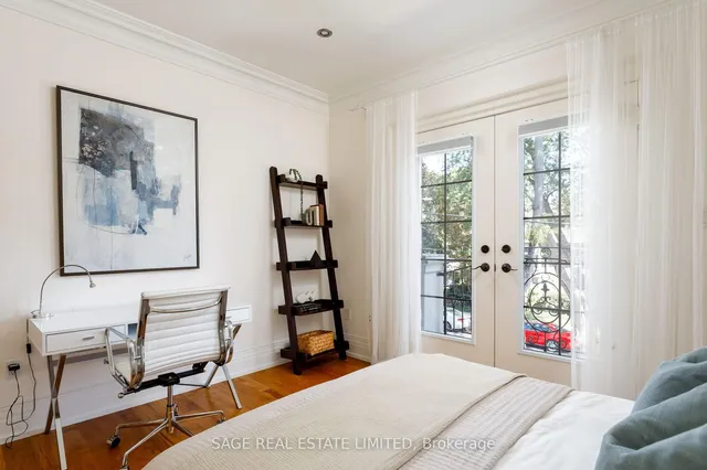 Additional image 32 of 70 Wendover Rd