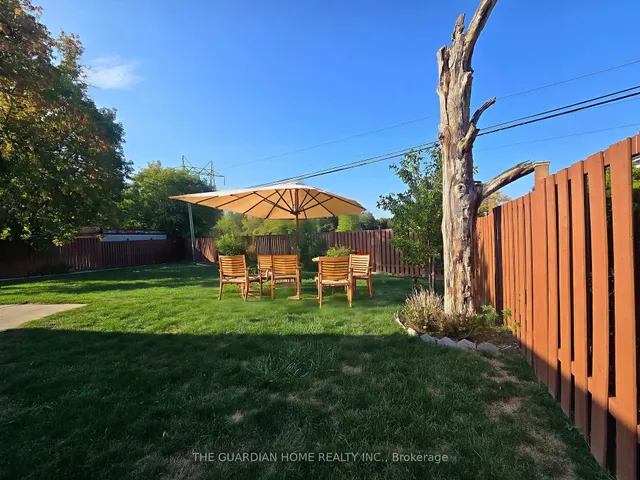 Additional image 18 of 15 Princemere Cres