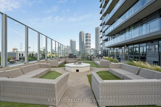 Additional image 31 of 36 Park Lawn Rd Unit 2403