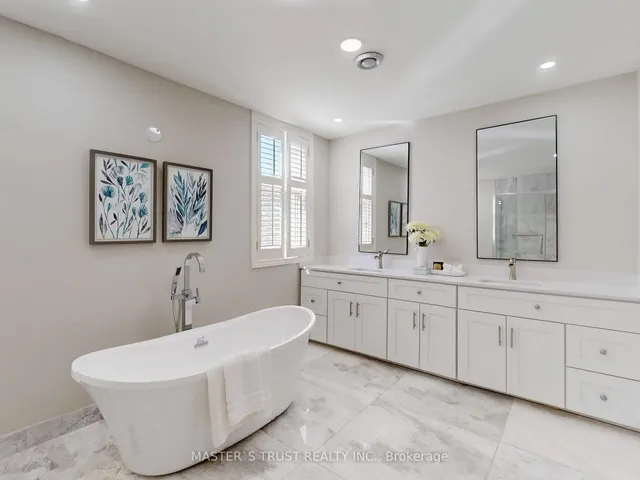 Additional image 28 of 260 Russell Hill Rd Unit 11