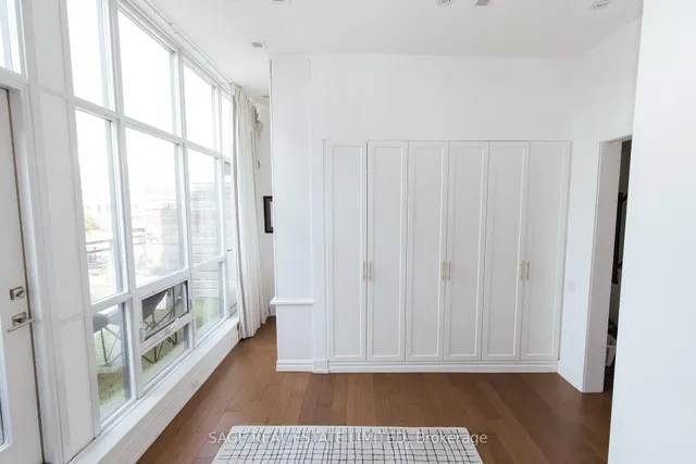 Additional image 8 of 483 Dupont St Unit 202