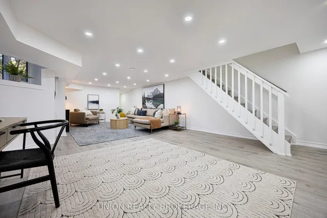 Additional image 27 of 6 Jean St