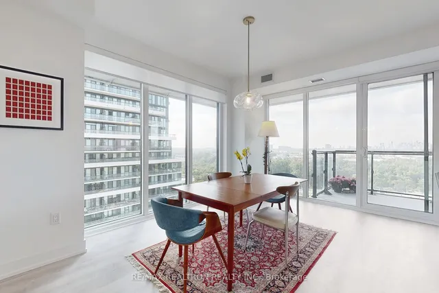 Additional image 5 of 20 Inn On The Park Dr Unit 1432