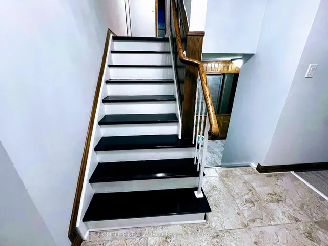 Additional image 38 of 58 Marathon Cres