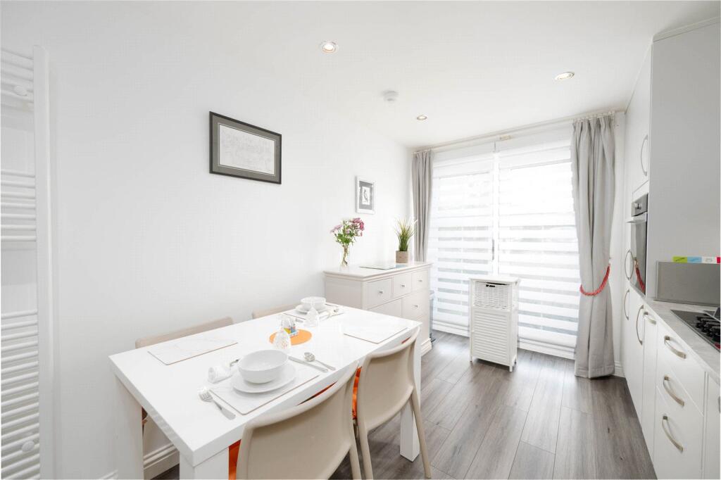 Additional image 8 of 152B Queens Road, Aberdeen, Aberdeenshire, AB15 6WF