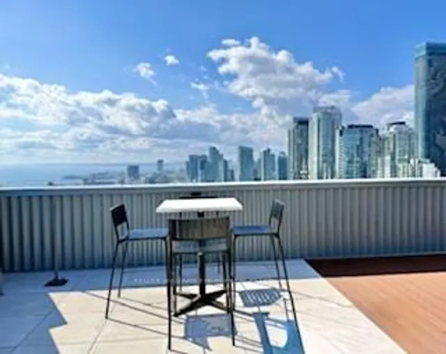 Additional image 37 of 270 Queens Quay Unit 704