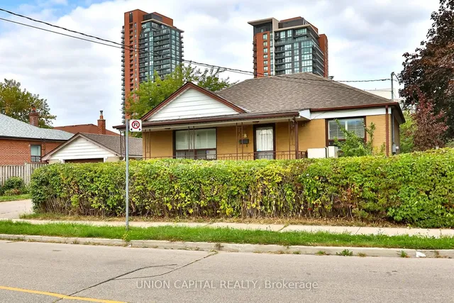 Additional image 28 of 38 Claver Ave