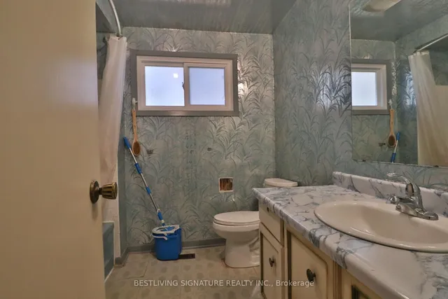 Additional image 4 of 77 Crab Appleway