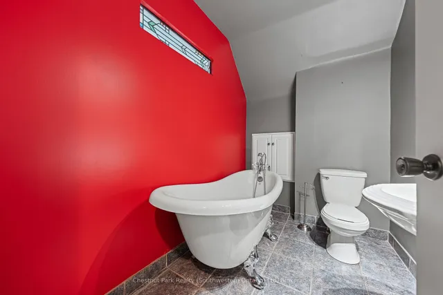 Additional image 28 of 6 THERESA St