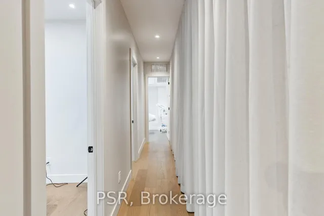 Additional image 25 of 1656 Queen St