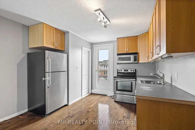 Additional image 23 of 24 Bowsfield Rd