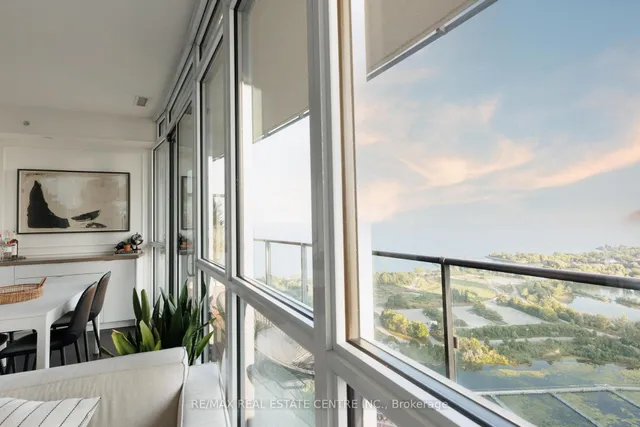 Additional image 23 of 59 Annie Craig Dr Unit 3005